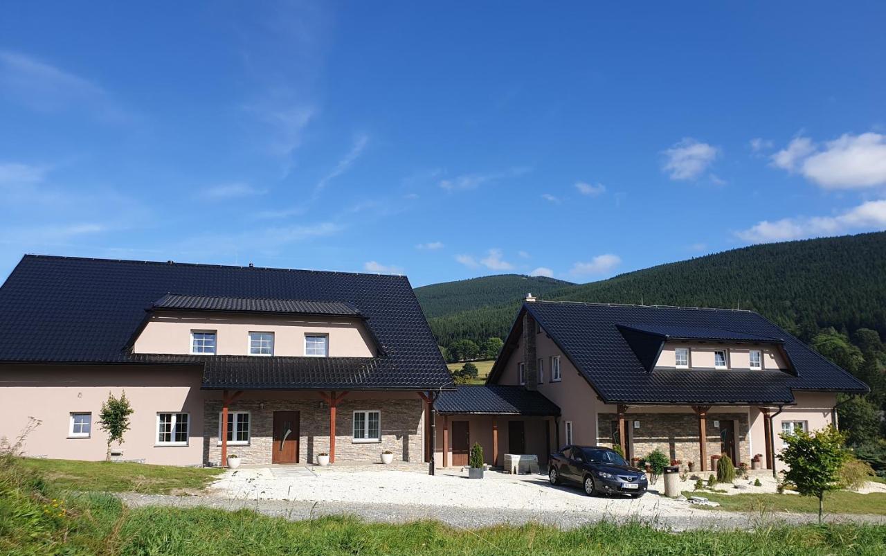 Penzion Parma Ostružná 외부 사진